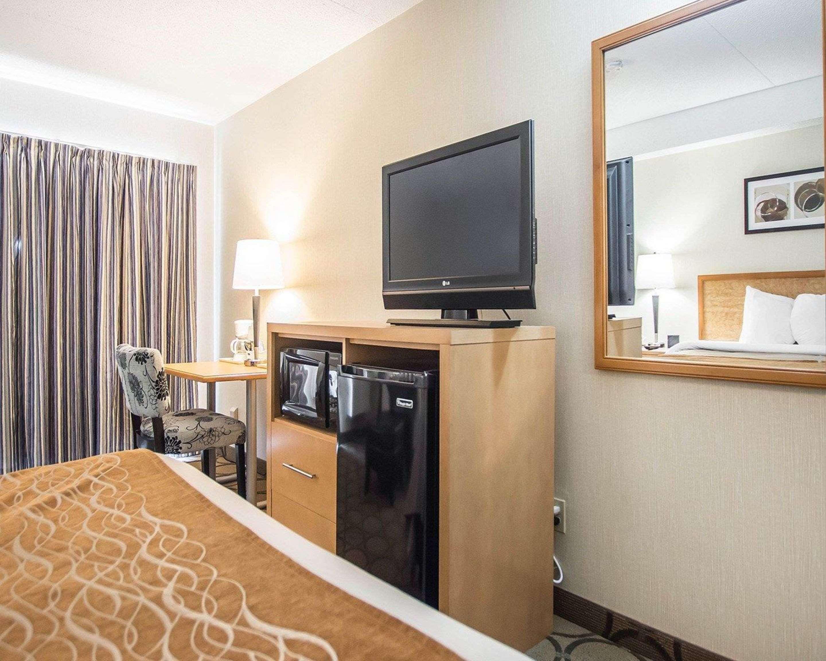 Comfort Inn East Moncton Bagian luar foto