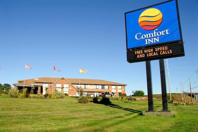 Comfort Inn East Moncton Bagian luar foto